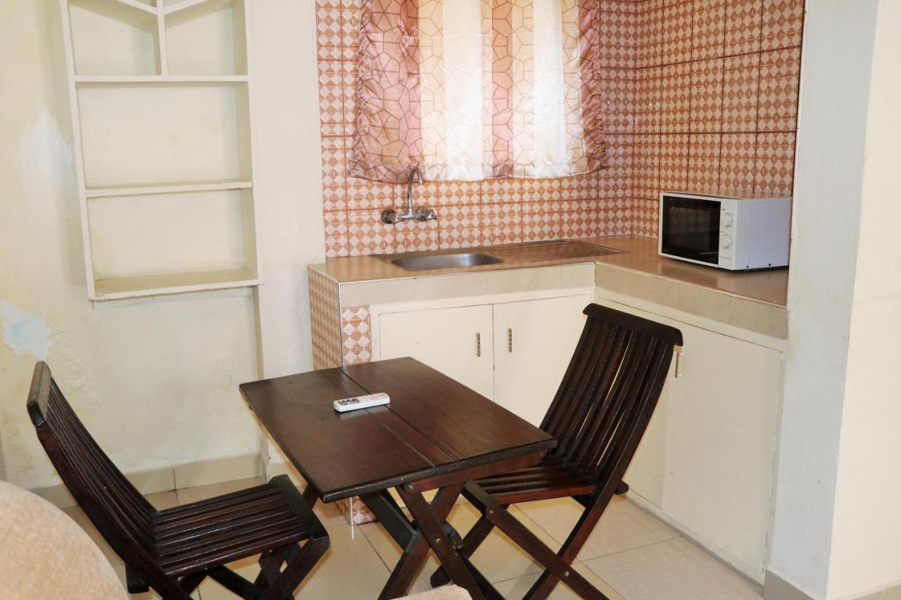 Sanana Conference Center And Holiday Resort Mombasa Eksteriør billede