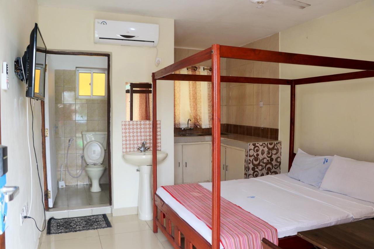 Sanana Conference Center And Holiday Resort Mombasa Eksteriør billede
