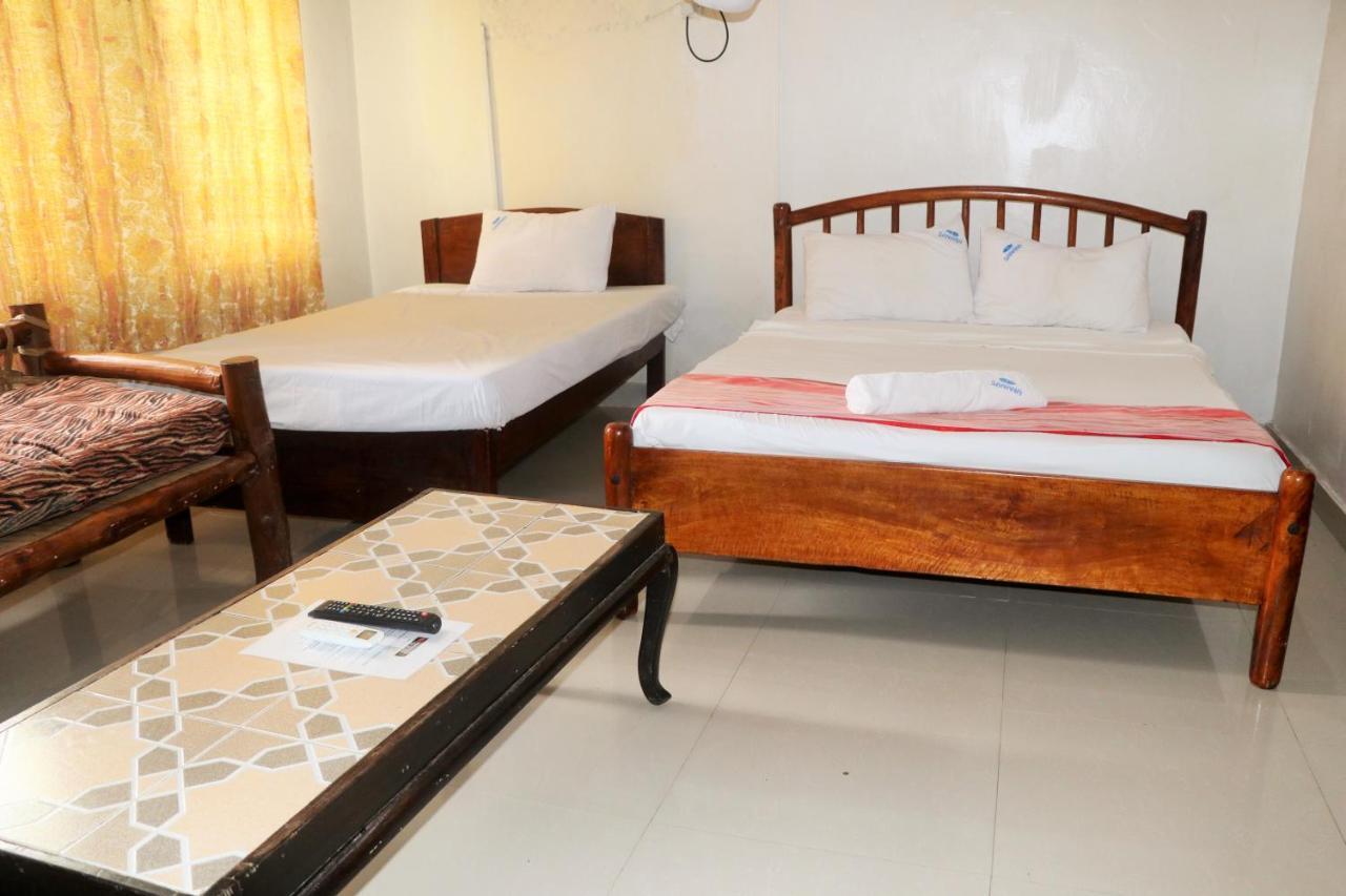 Sanana Conference Center And Holiday Resort Mombasa Eksteriør billede