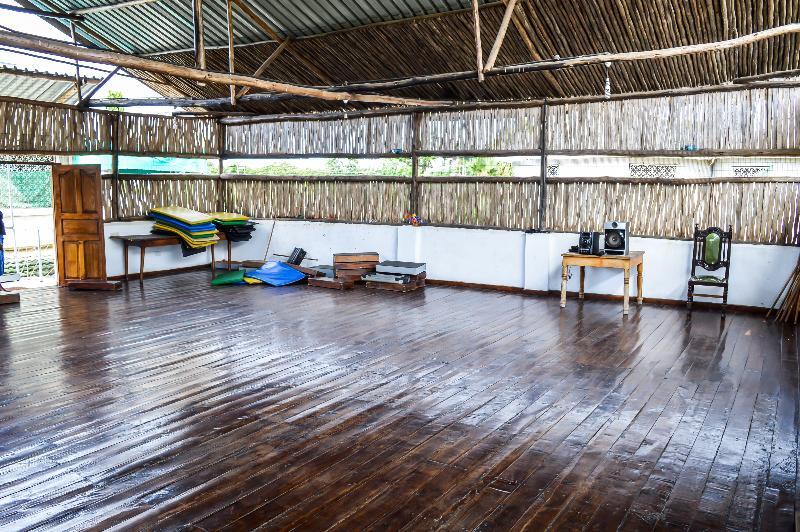Sanana Conference Center And Holiday Resort Mombasa Eksteriør billede